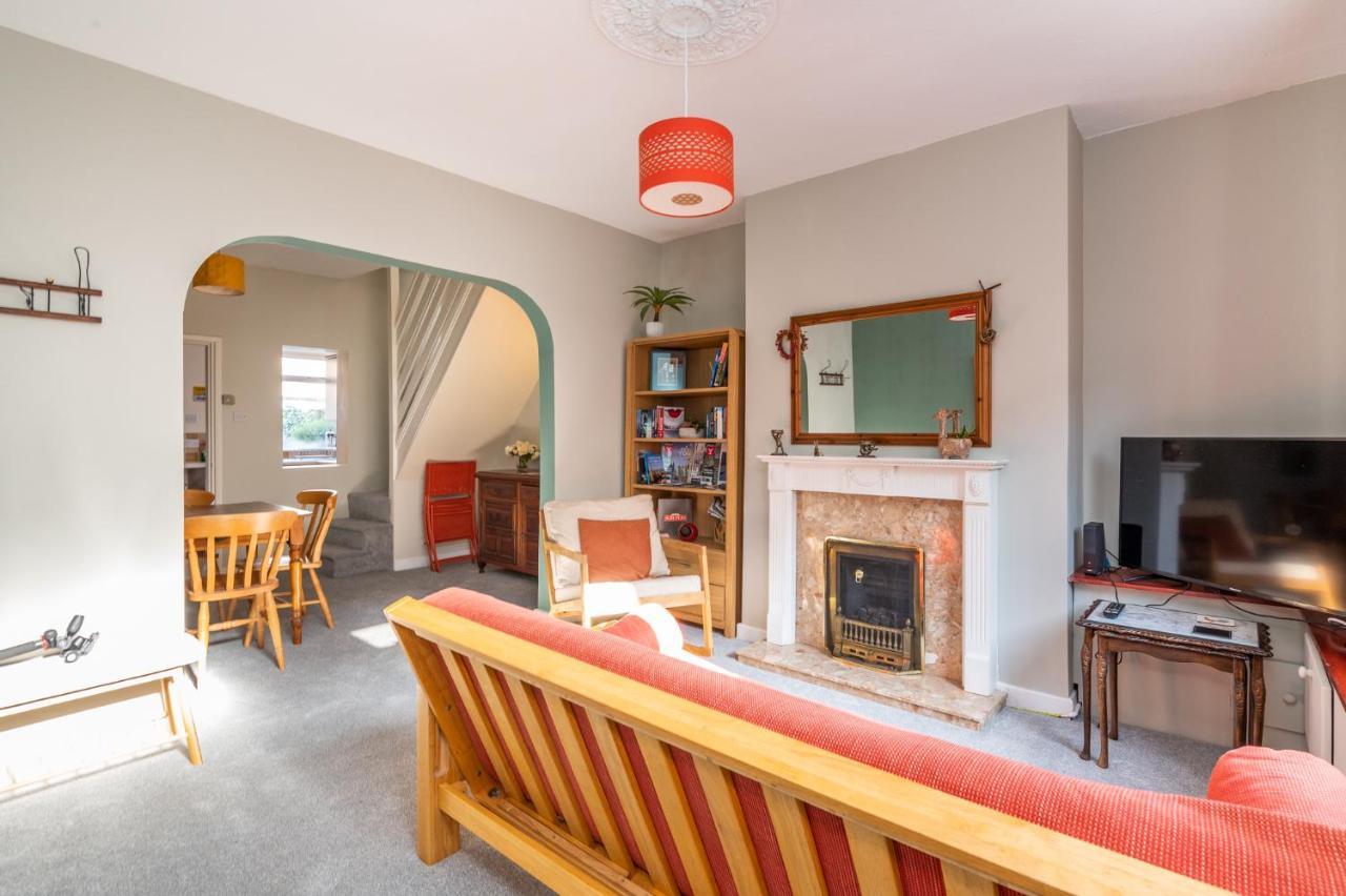 Cosy & Central Victorian House - Pass The Keys York Esterno foto